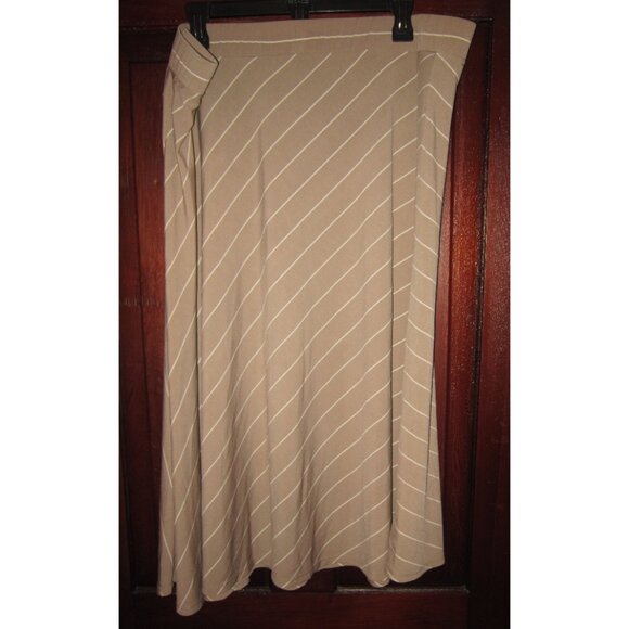 Susan Graver Plus 1X Midi Skirt Stretch Poly Striped Elastici Waist Pull On Tan - Picture 2 of 3